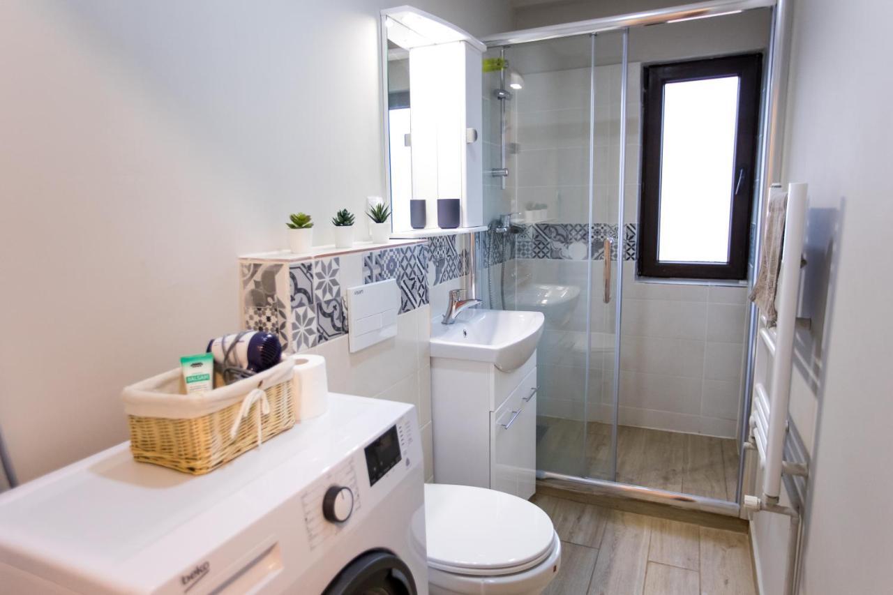 Travel Homzzz Central Apartments - Tusnad Târgu-Mureş 外观 照片