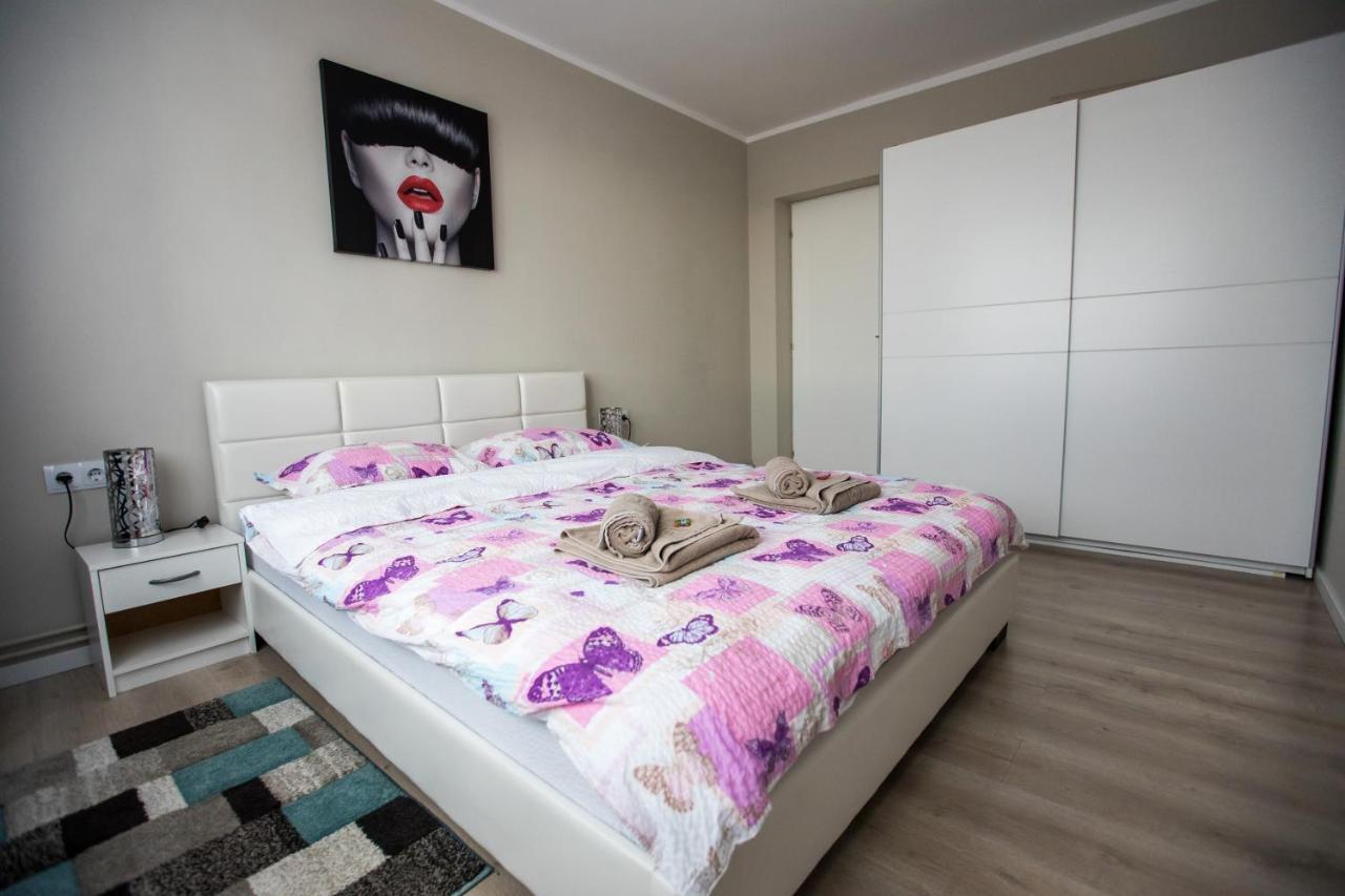 Travel Homzzz Central Apartments - Tusnad Târgu-Mureş 外观 照片